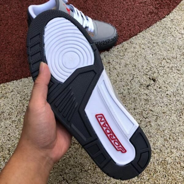Air jordan 3 Cool grey - Image 5