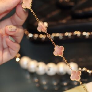 VCA Bracelet 013