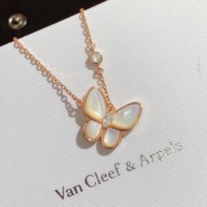 VCA Necklace 039