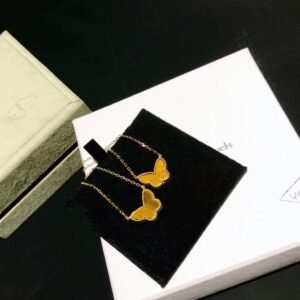 VCA Necklace 041