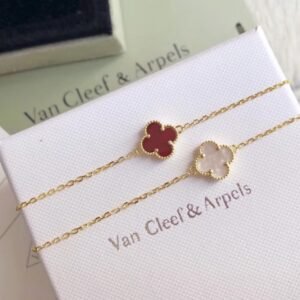 VCA Bracelet 022
