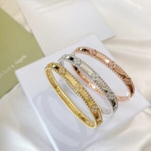 VCA Bracelet 003