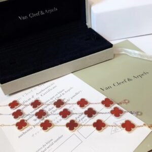 VCA Bracelet 041