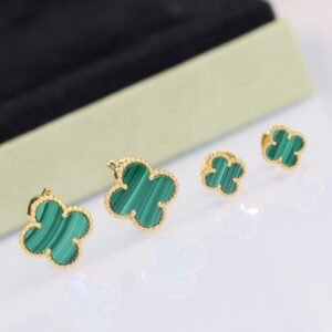 VCA Earring 007
