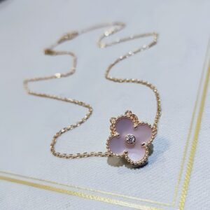 VCA Necklace 003