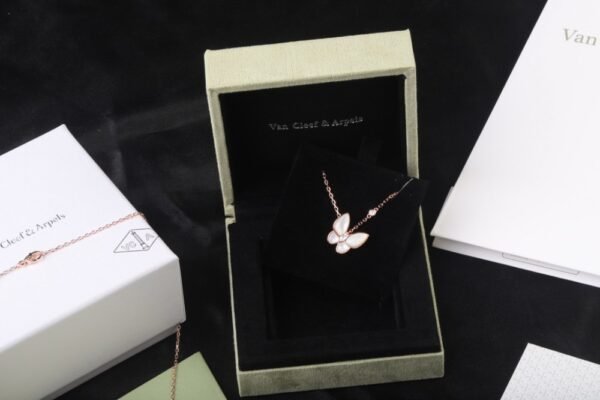 VCA Necklace 007