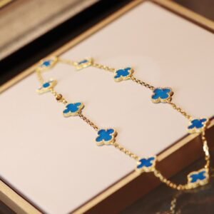 VCA Necklace 018