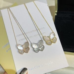 VCA Necklace 019