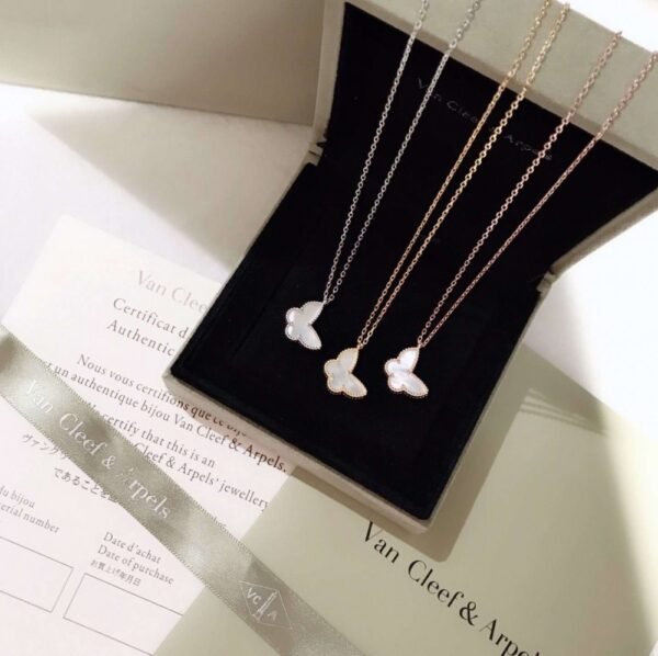 VCA Necklace 020