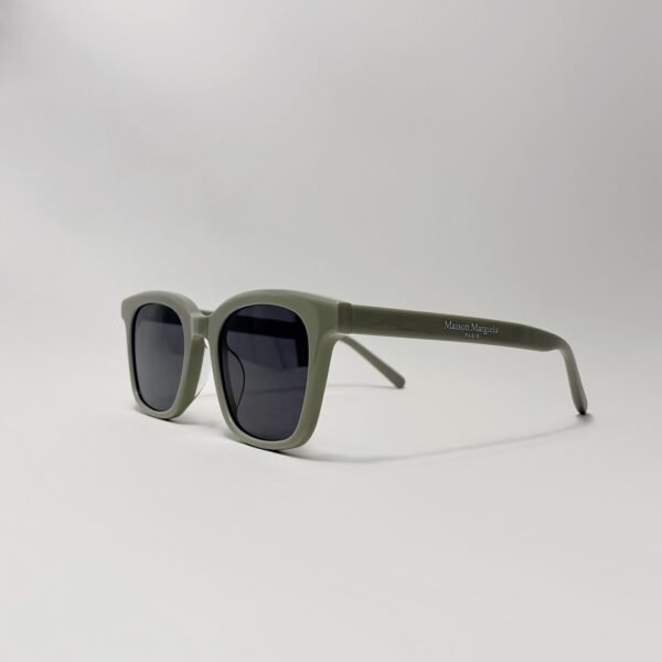 GM 089 - Image 2
