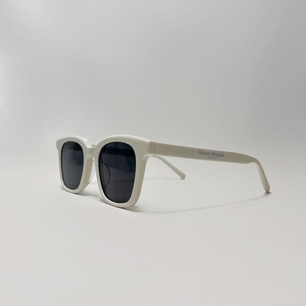 GM 091 - Image 2