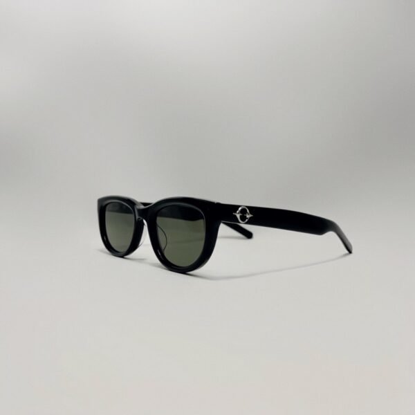 GM 016 - Image 2