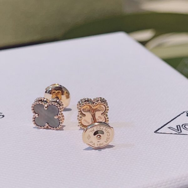 VCA Earring 016 - Image 2