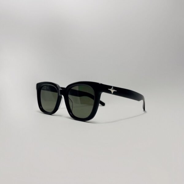 GM 068 - Image 2