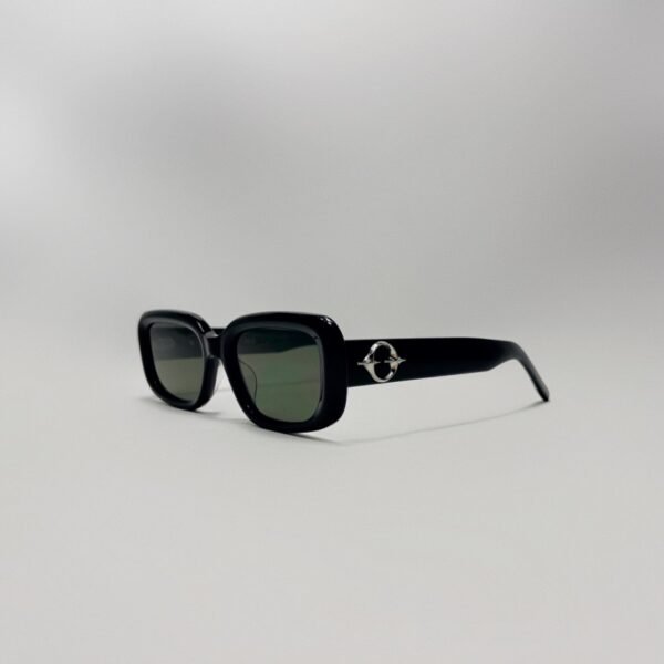GM 073 - Image 2