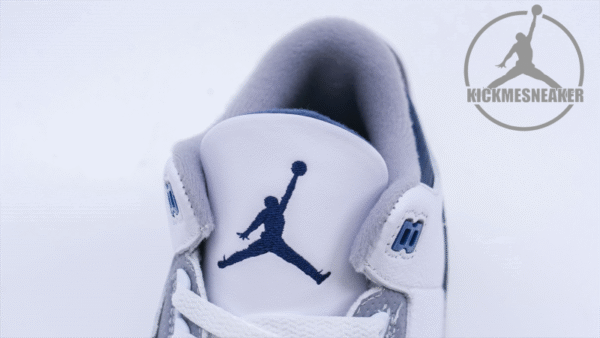 Air Jordan 3 Retro Midnight Navy Size 40-47.5 - Image 9