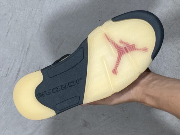 AIR JORDANS 5 RETRO GTX - Image 2