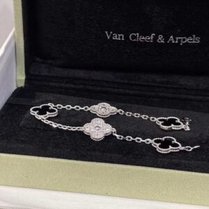 VCA bracelt