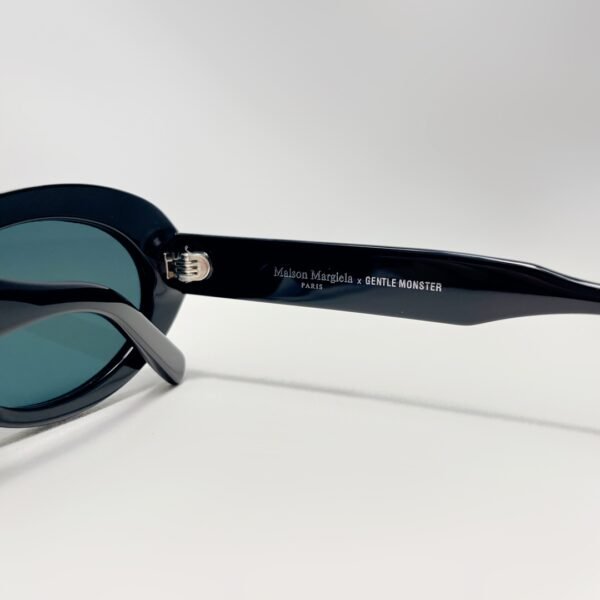 GM 081 - Image 3