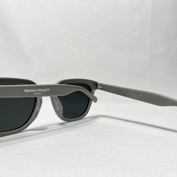 GM 086 - Image 3