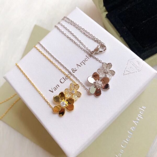 VCA Necklace 033 - Image 3