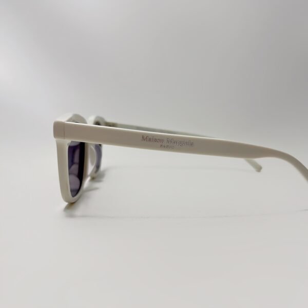 GM 091 - Image 3