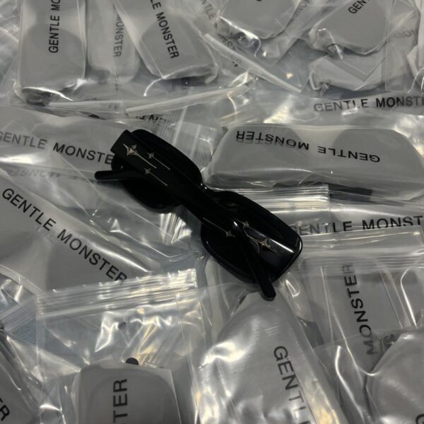 GM 093 - Image 3