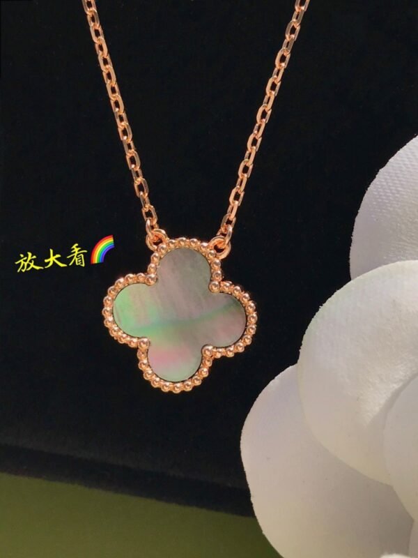 VCA Necklace 042 - Image 3