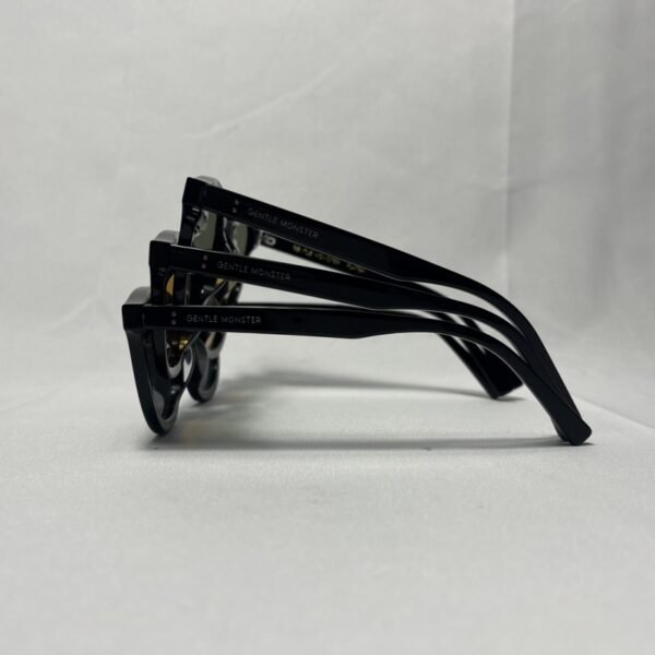 GM 038 - Image 3