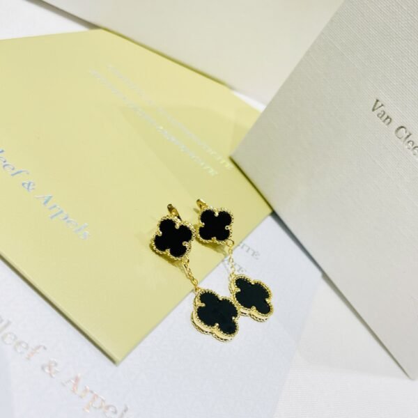 VCA Earring 021 - Image 3