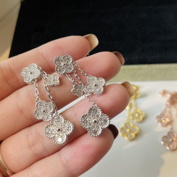 VCA Earring 029 - Image 3