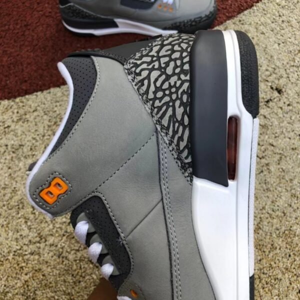 Air jordan 3 Cool grey - Image 4