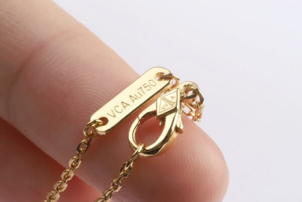 VCA Necklace 047 - Image 4