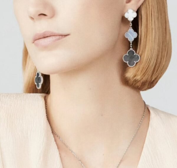 VCA Earring 012 - Image 4