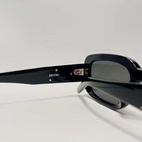 GM 069 - Image 4