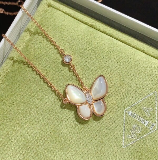 VCA Necklace 039 - Image 5