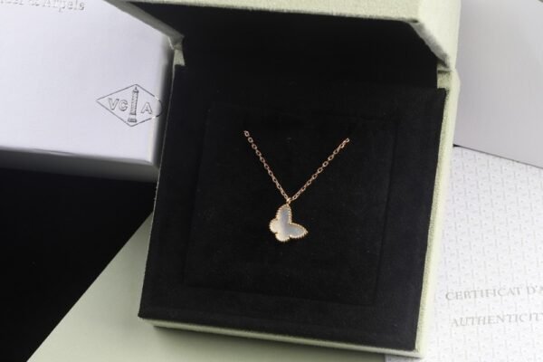 VCA Necklace 047 - Image 5