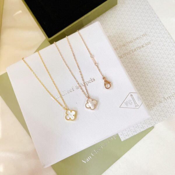 VCA Necklace 053 - Image 5
