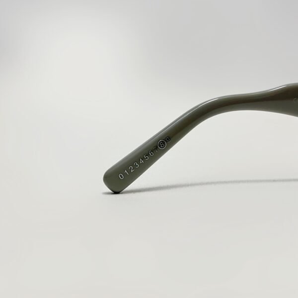 GM 079 - Image 5