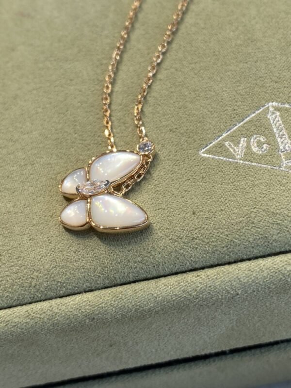 VCA Necklace 004 - Image 5