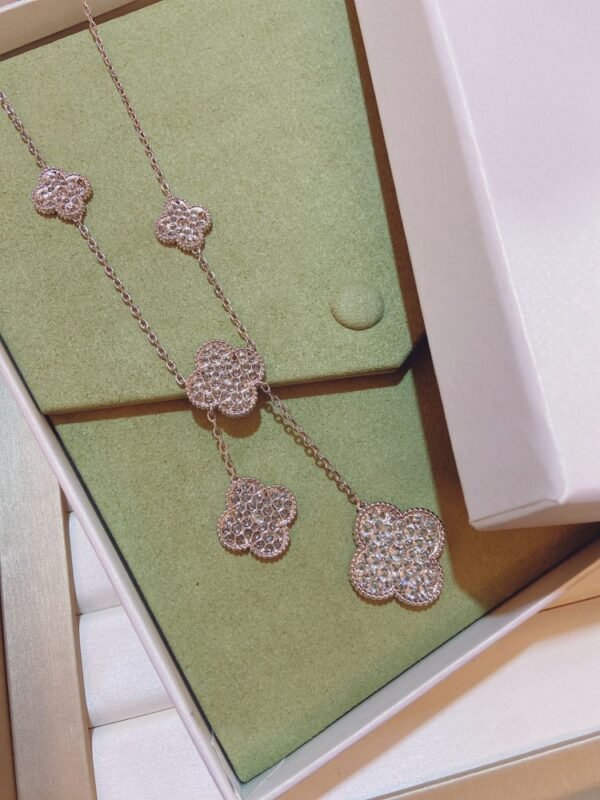VCA Necklace 017 - Image 5