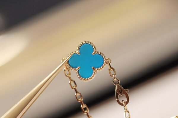 VCA Necklace 018 - Image 5