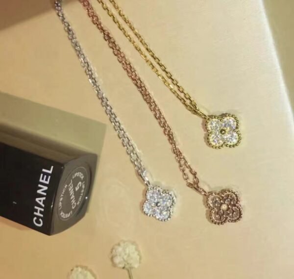VCA Necklace 030 - Image 5