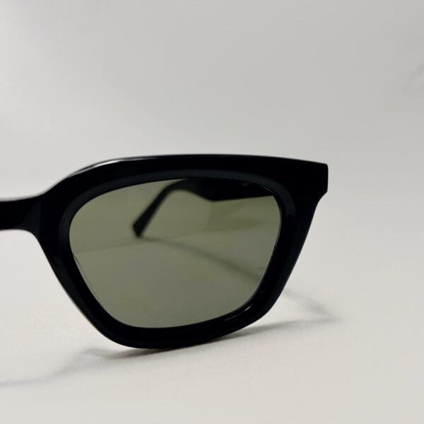 GM 074 - Image 6