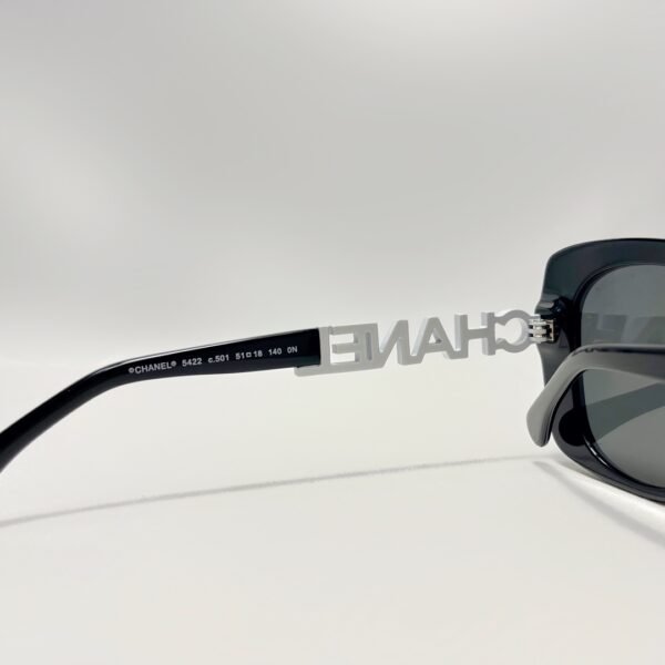 Chanel 001 - Image 6