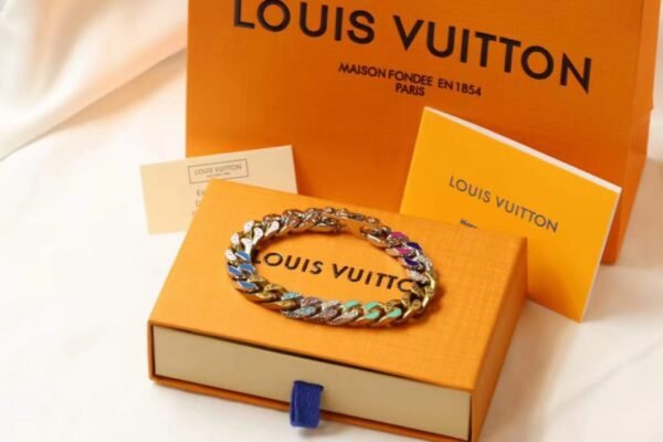 lv bracelet - Image 4