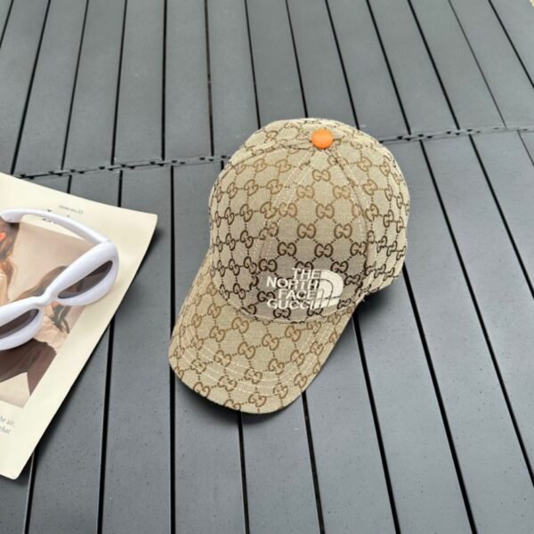 the north face X gucci hat - Image 9
