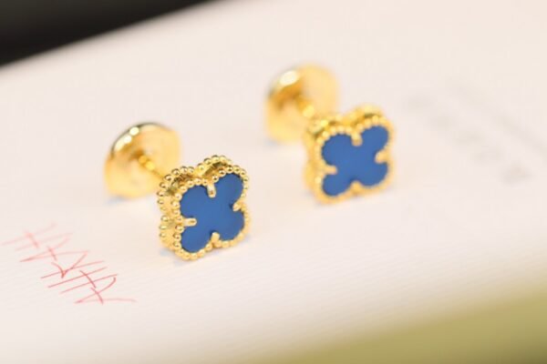 VCA Earring 008 - Image 7
