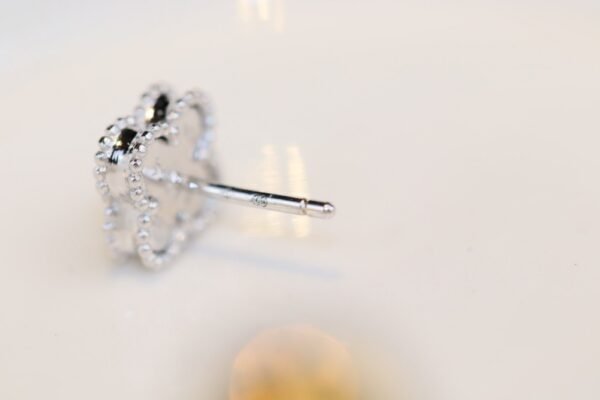 VCA Earring 009 - Image 7