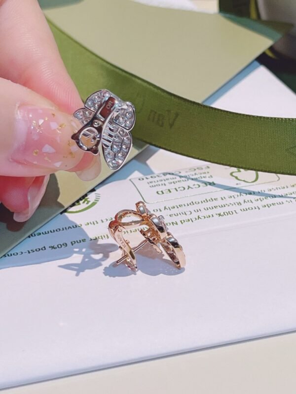 VCA Earring 018 - Image 7